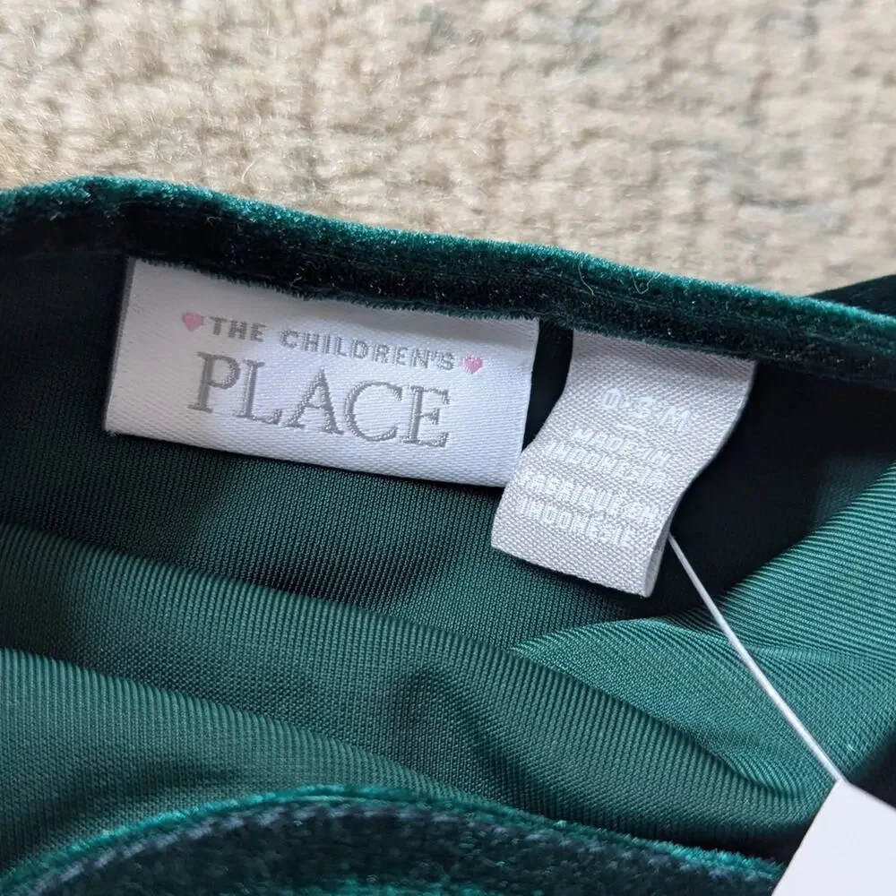 The Children's Place Green Velvet Long Sleeve Dress